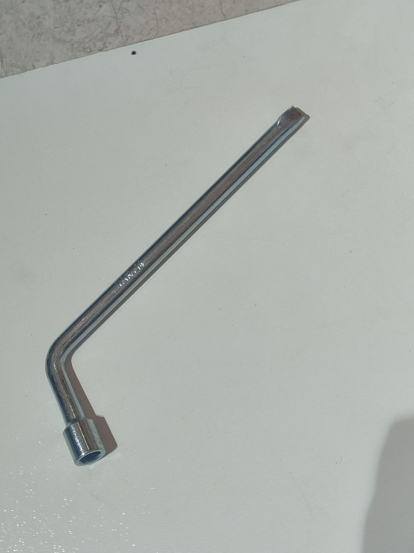 آچار چرخ 14