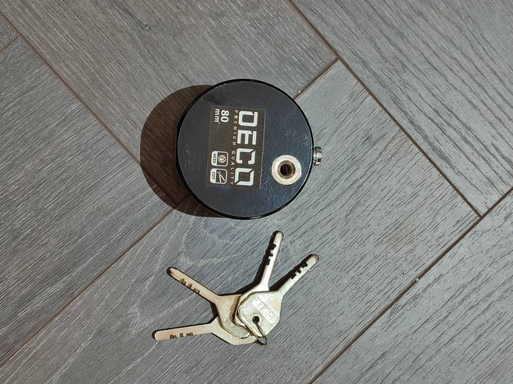 قفل گرد پشت بسته سایز 80 کلید سالکسی برند دکو